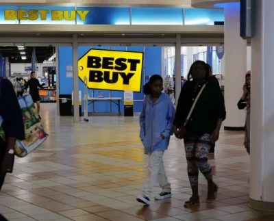 Best Buy Shares Surge on Q2 Profit Beat and Guidance Hike