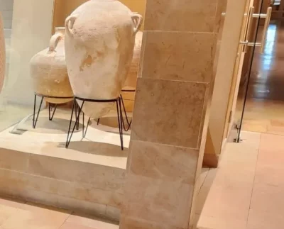 Curious 4-Year-Old Accidentally Breaks 3,500-Year-Old Jar at Museum | A Lesson in Curiosity