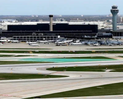 Woman dies after getting caught in baggage carousel at Chicago O'Hare