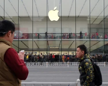 China Is Eating Apple's Lunch: How the Smartphone Giant Stacks Up Against Asian Competitors