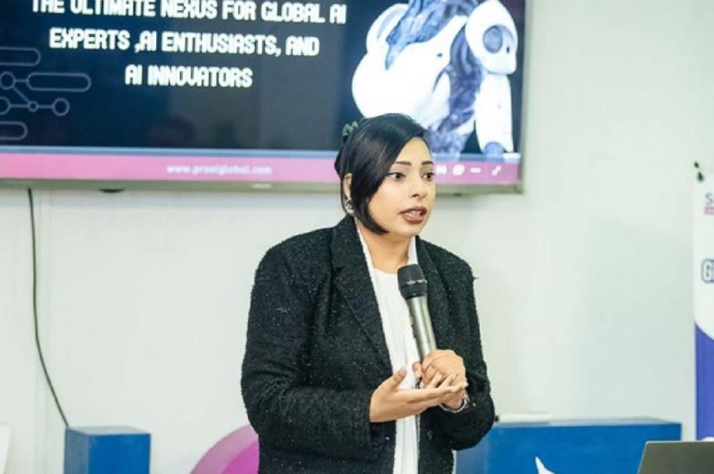 Pakistan AI Lady